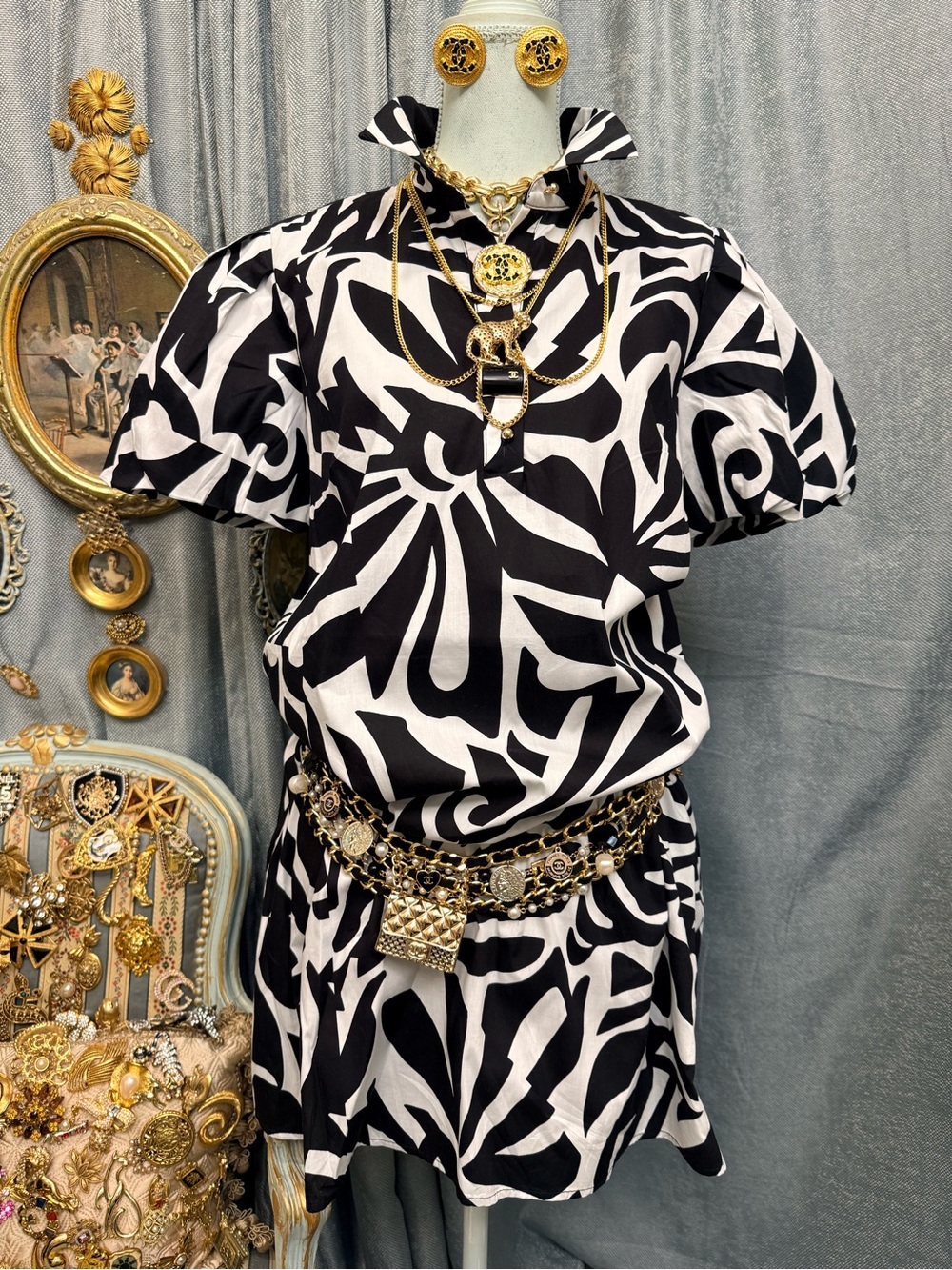 Black and White Authority Dress with Complimentary Jewelry Set